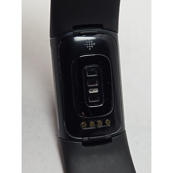 Fitbit Charge 5 Fitness Tracker GPS SpO2 Sleep Monitor Activity W/ Charger Watch - Picture 10 of 11